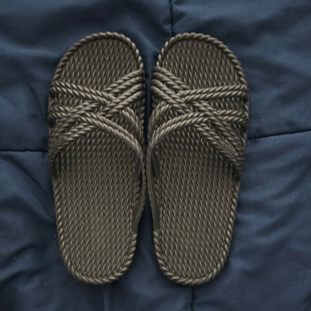 Billabong Brown Sandals Durable Outdoor Design
